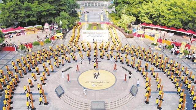 三次与吉尼, 瞬间点燃全, 为广大市民