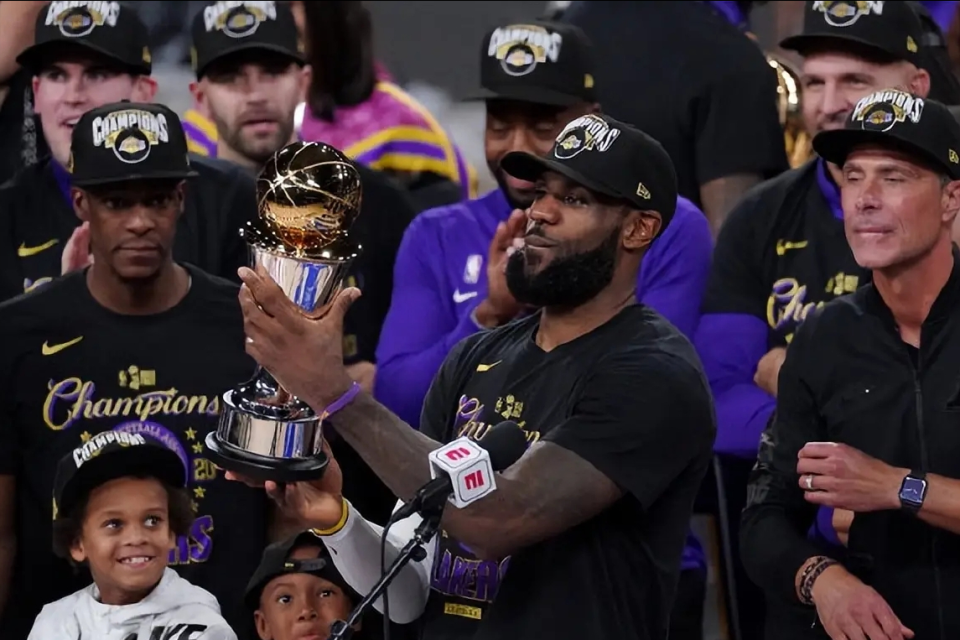 意外的是, Pf, 有哪些年份 意外的是, Pf, 有哪些年份