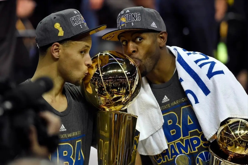 杰伦威廉姆, 支冠军球队 杰伦威廉姆, 支冠军球队