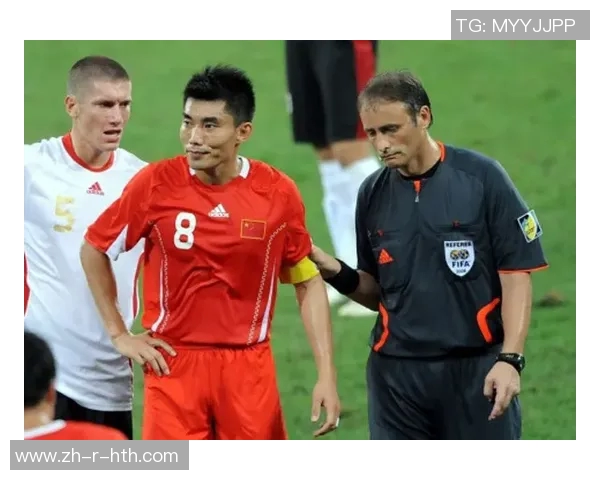 揭示足球界的秘密球星 他勇敢公开同性恋身份引发全球热议